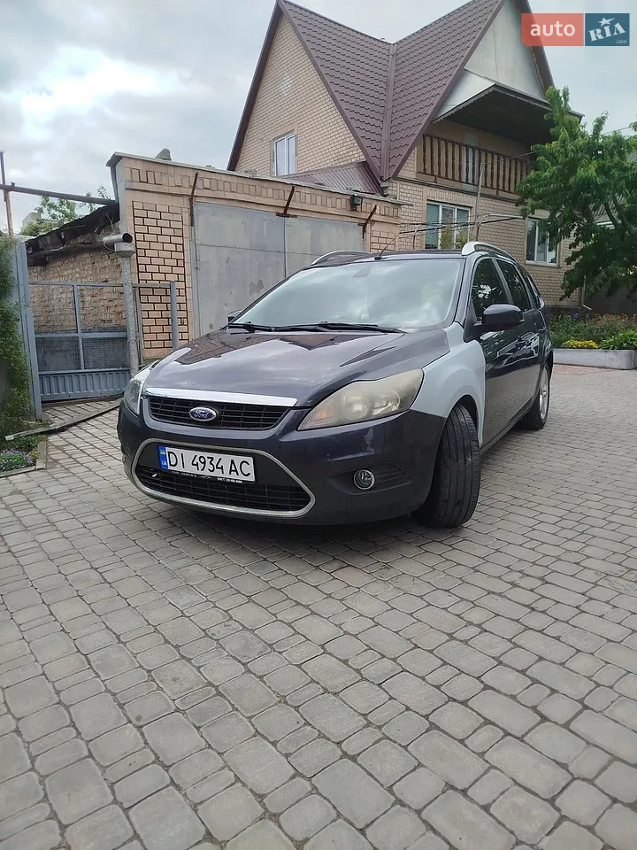 2010 Ford Focus - мініатюра 22