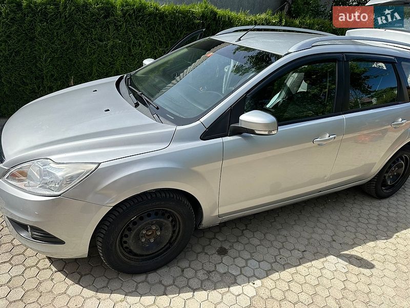 Универсал Ford Focus 2010 в Бориславе