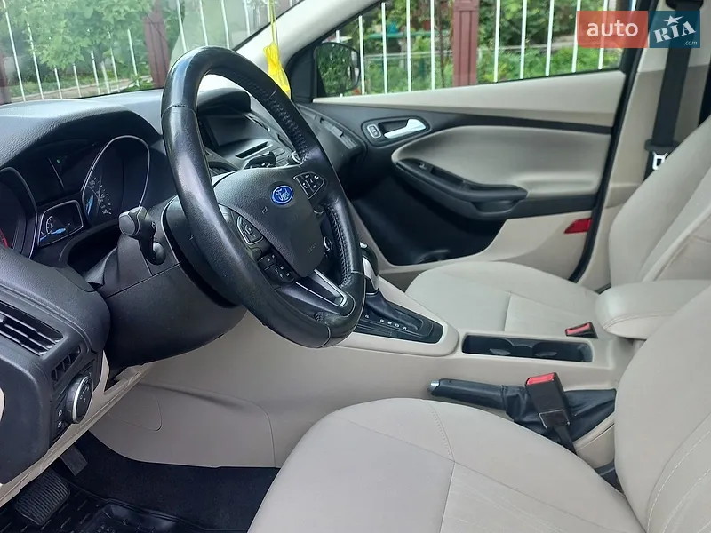 Ford Focus 2015 VIN 1FADP3F26FL286277 фото оголошення 10 з 69