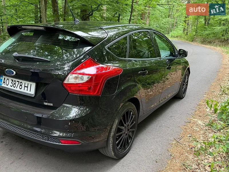 Ford Focus 2013 VIN WF0KXXGCBKDR89254 фото оголошення 6 з 54