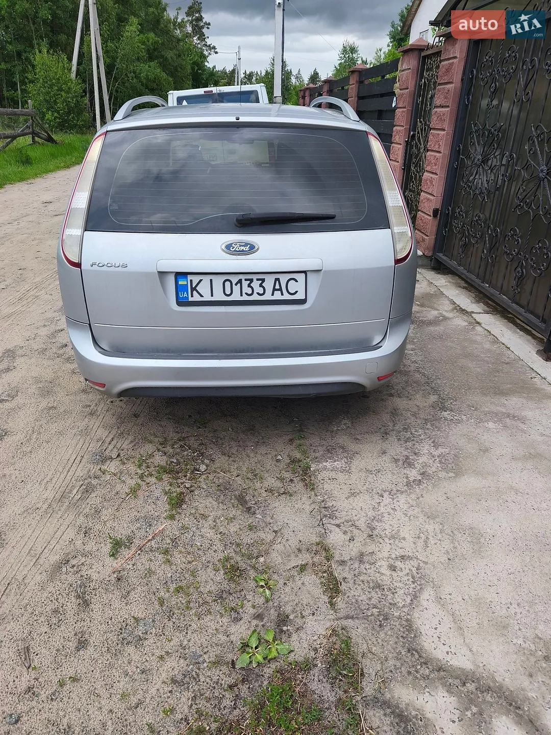 2010 Ford Focus - мініатюра 4