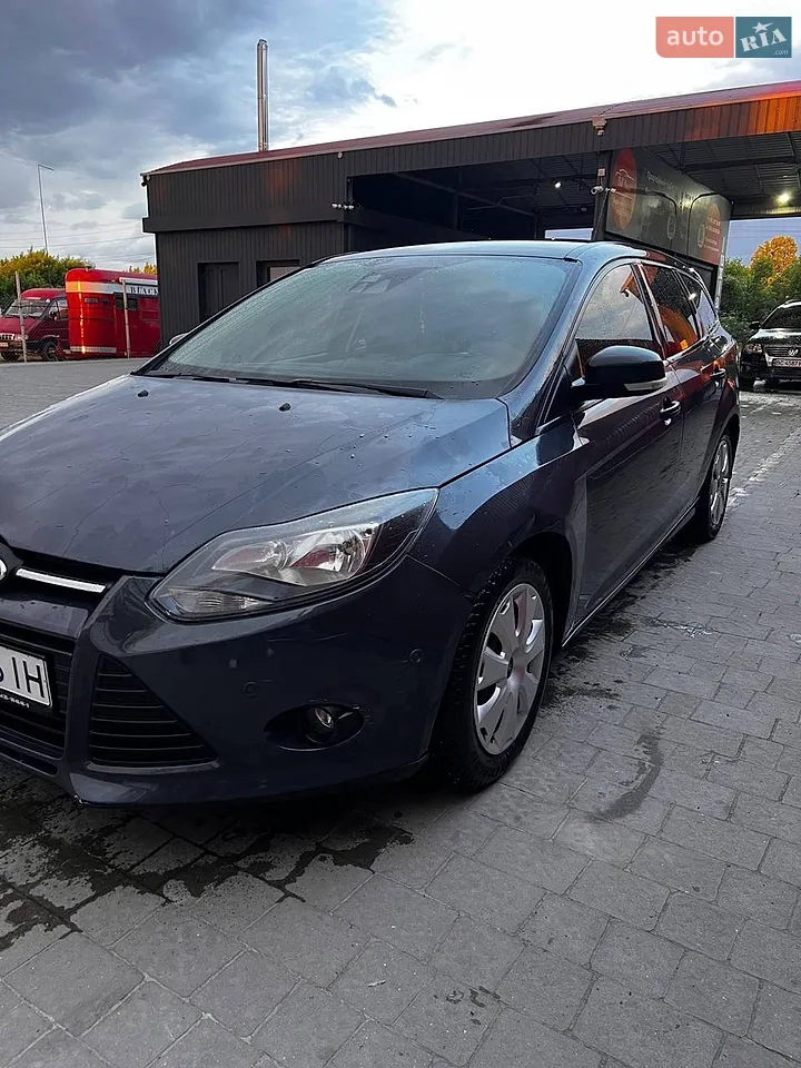 2012 Ford Focus - мініатюра 21