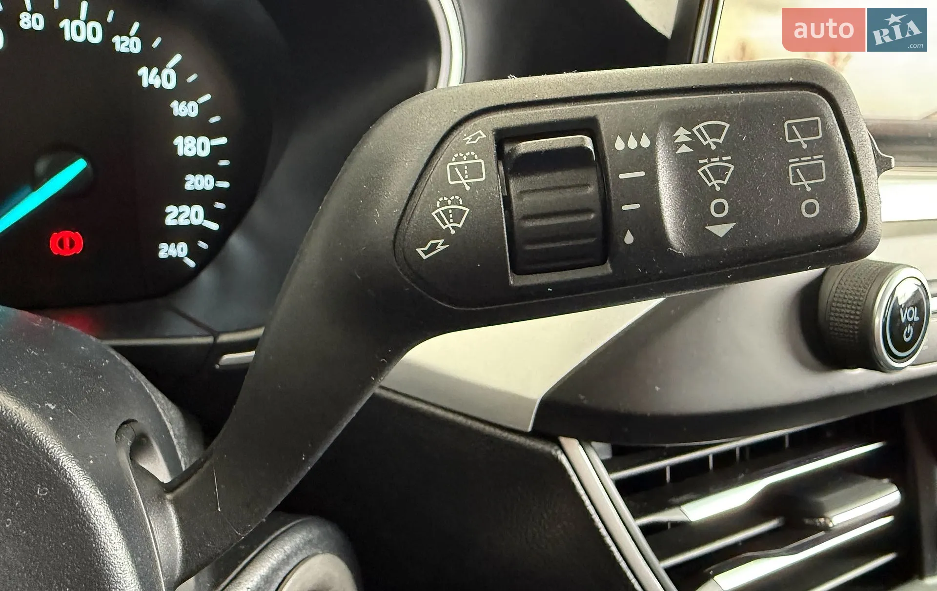 2021 Ford Focus - мініатюра 18
