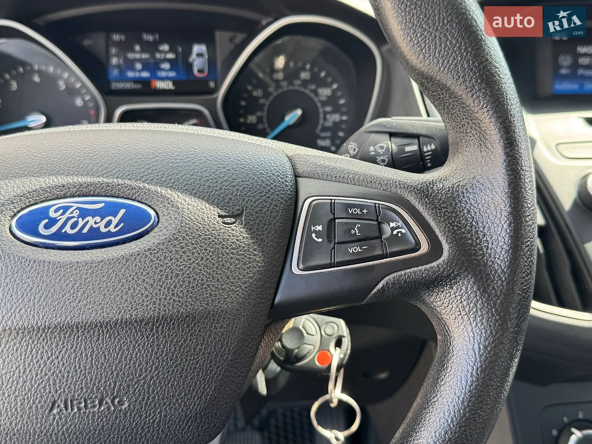 2015 Ford Focus - мініатюра 16