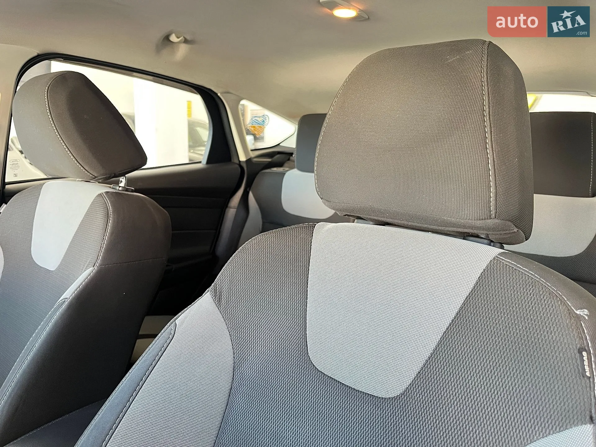 2012 Ford Focus - мініатюра 11