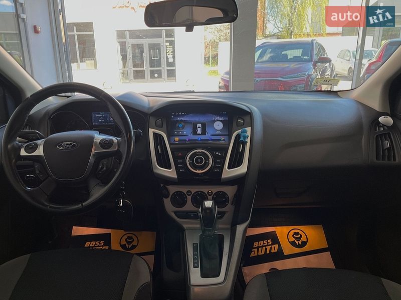Хэтчбек Ford Focus 2012 в Львове