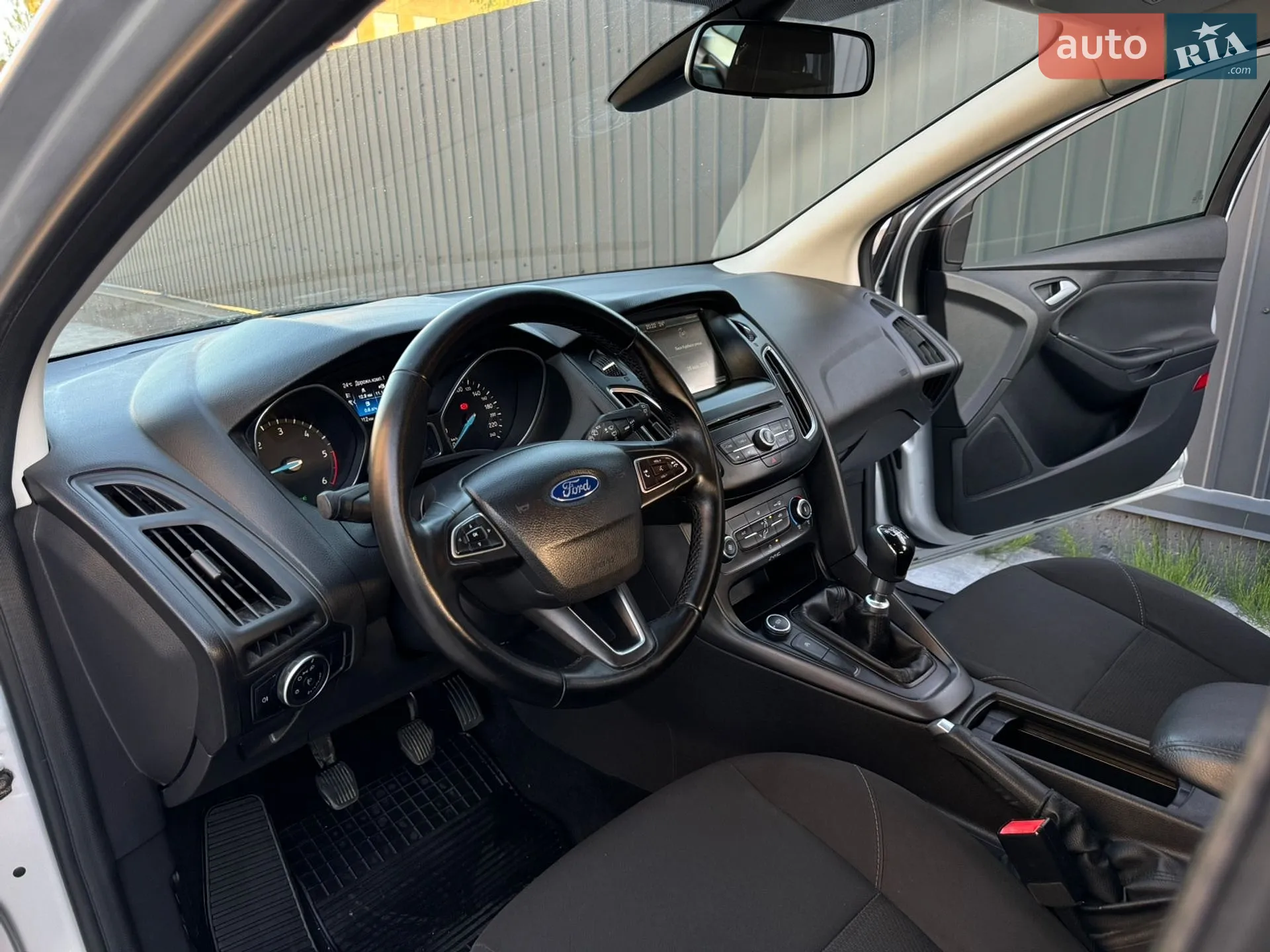 2015 Ford Focus - мініатюра 59
