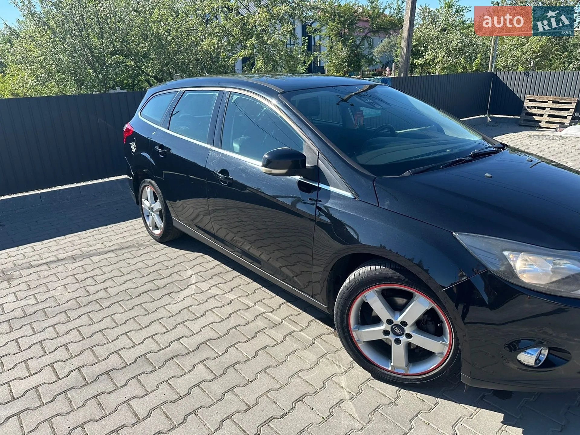 2011 Ford Focus - мініатюра 2