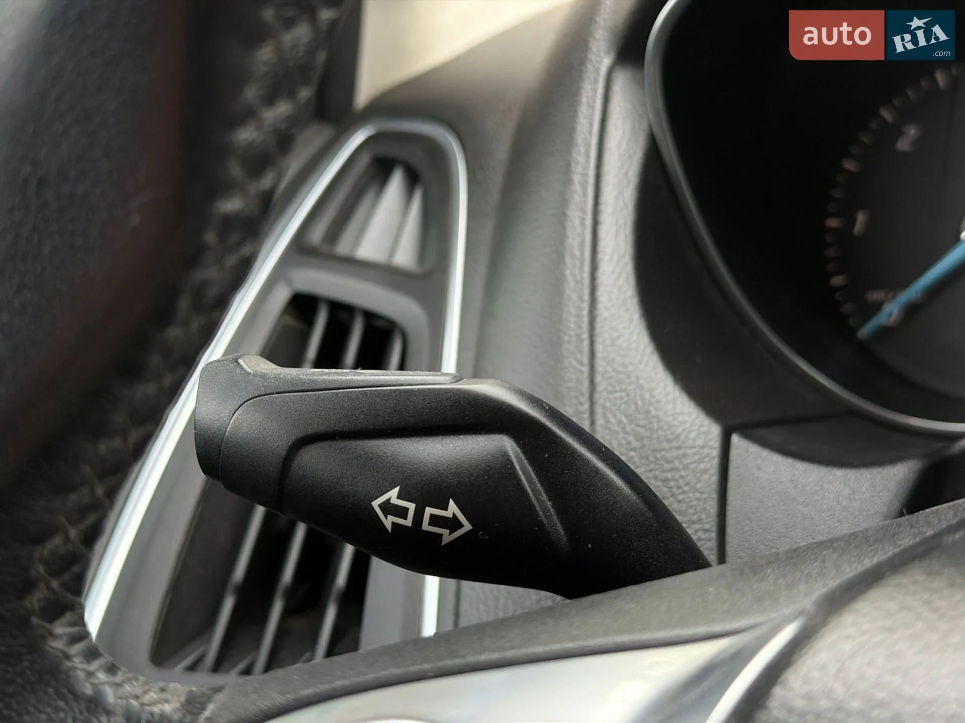 2011 Ford Focus - мініатюра 76