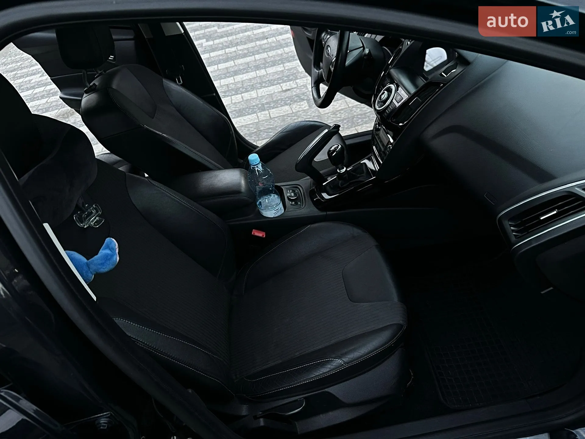 2011 Ford Focus - мініатюра 21