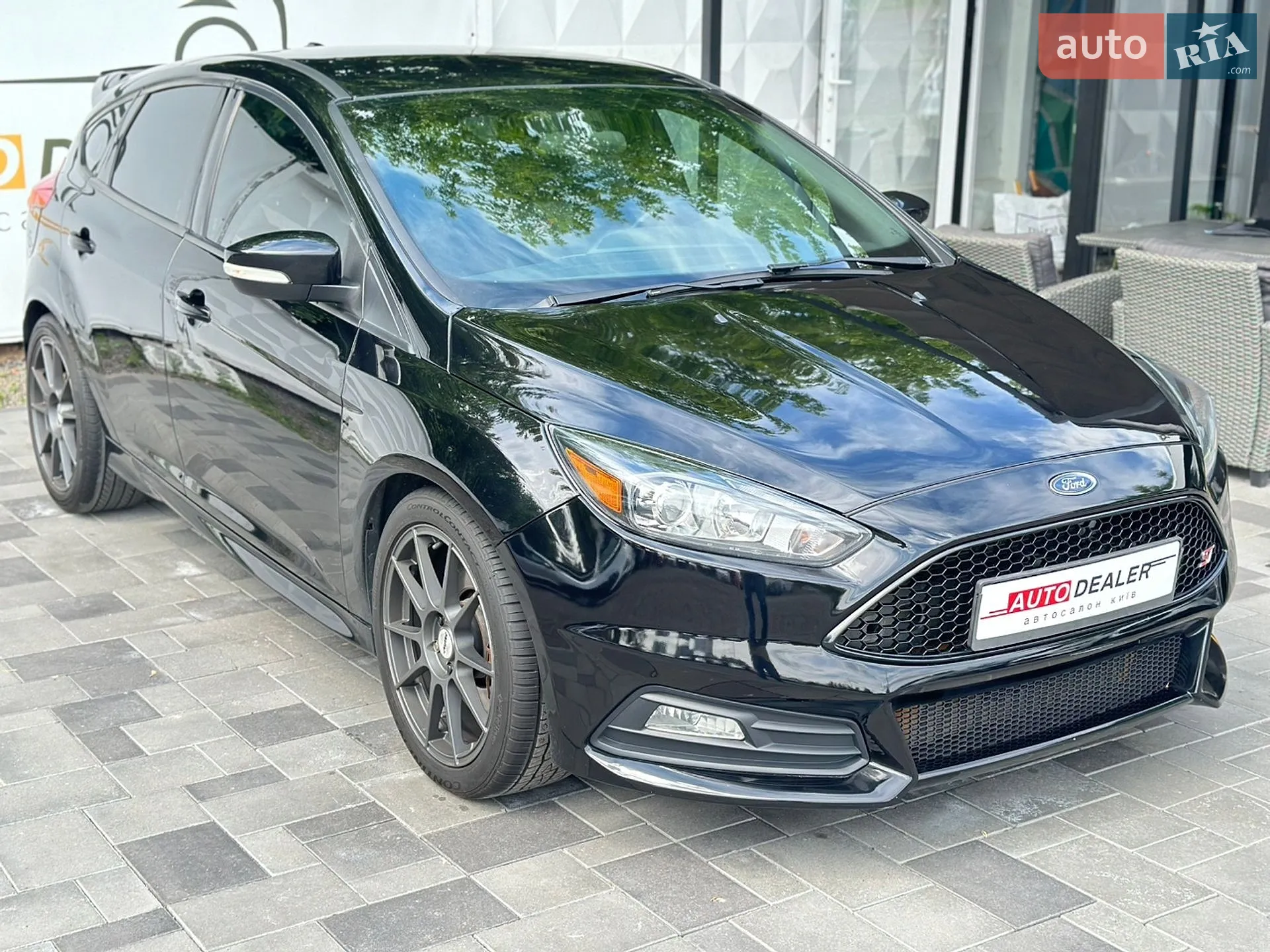 2017 Ford Focus - мініатюра 2