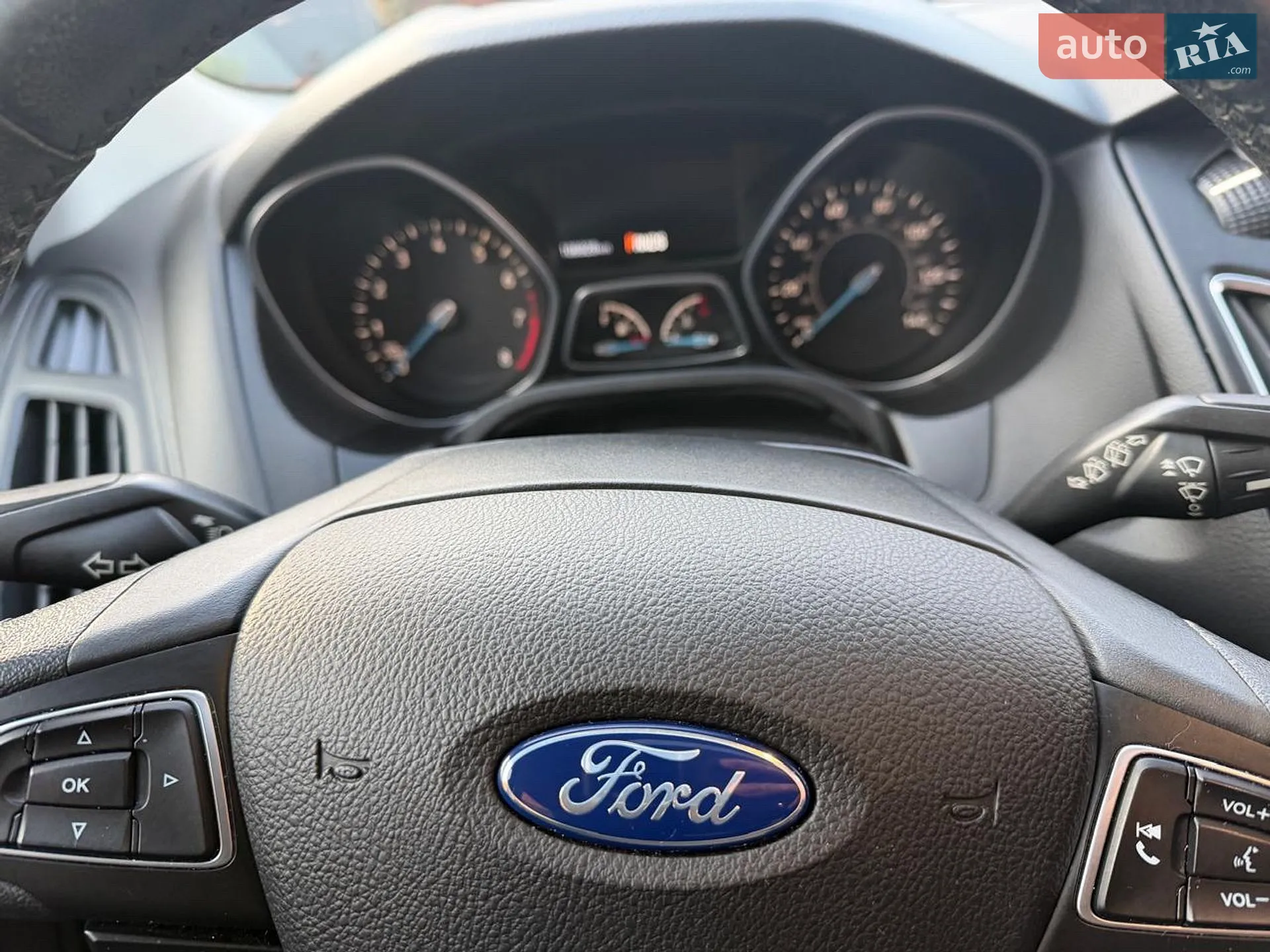 2017 Ford Focus - мініатюра 8