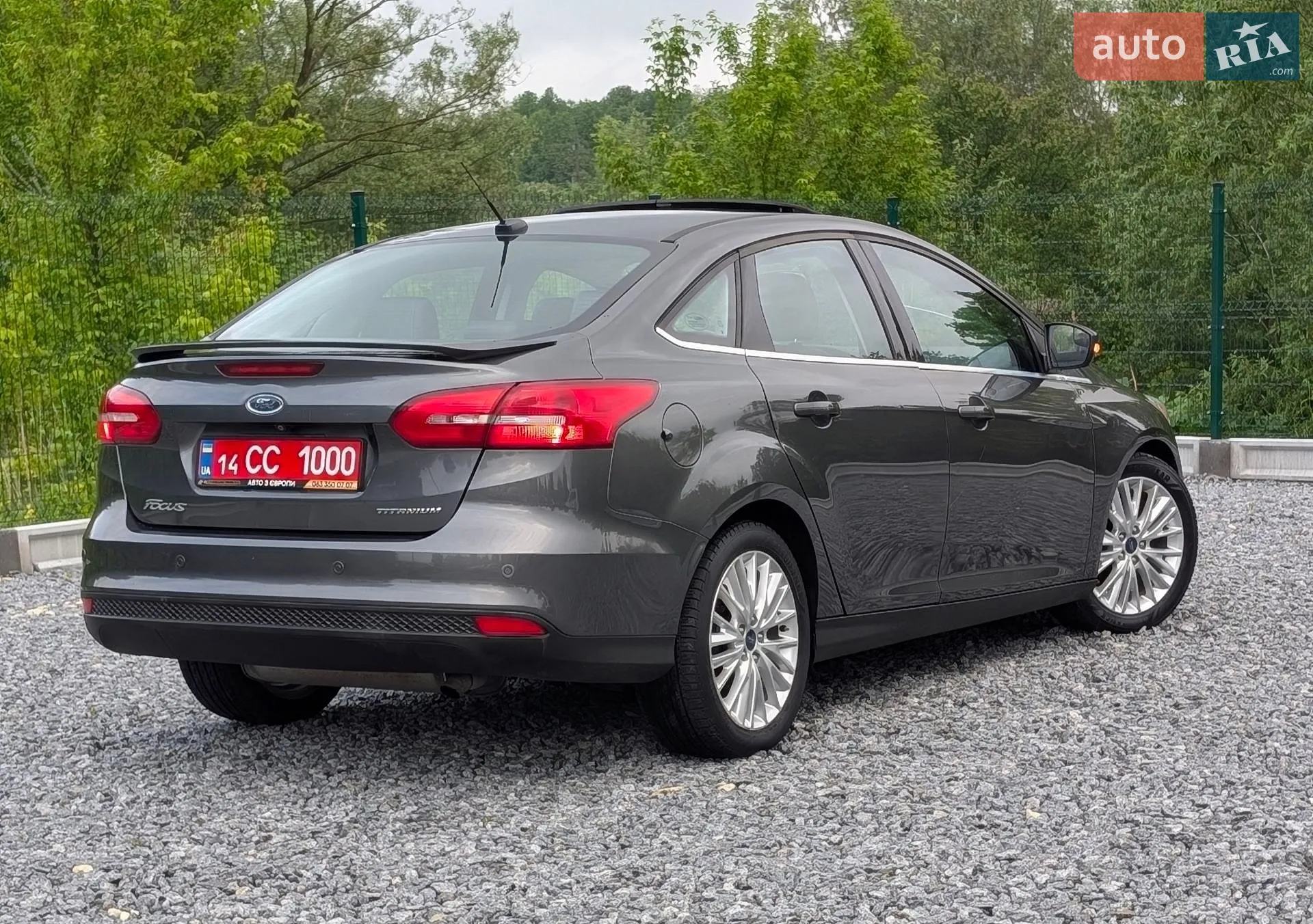 2017 Ford Focus - мініатюра 19