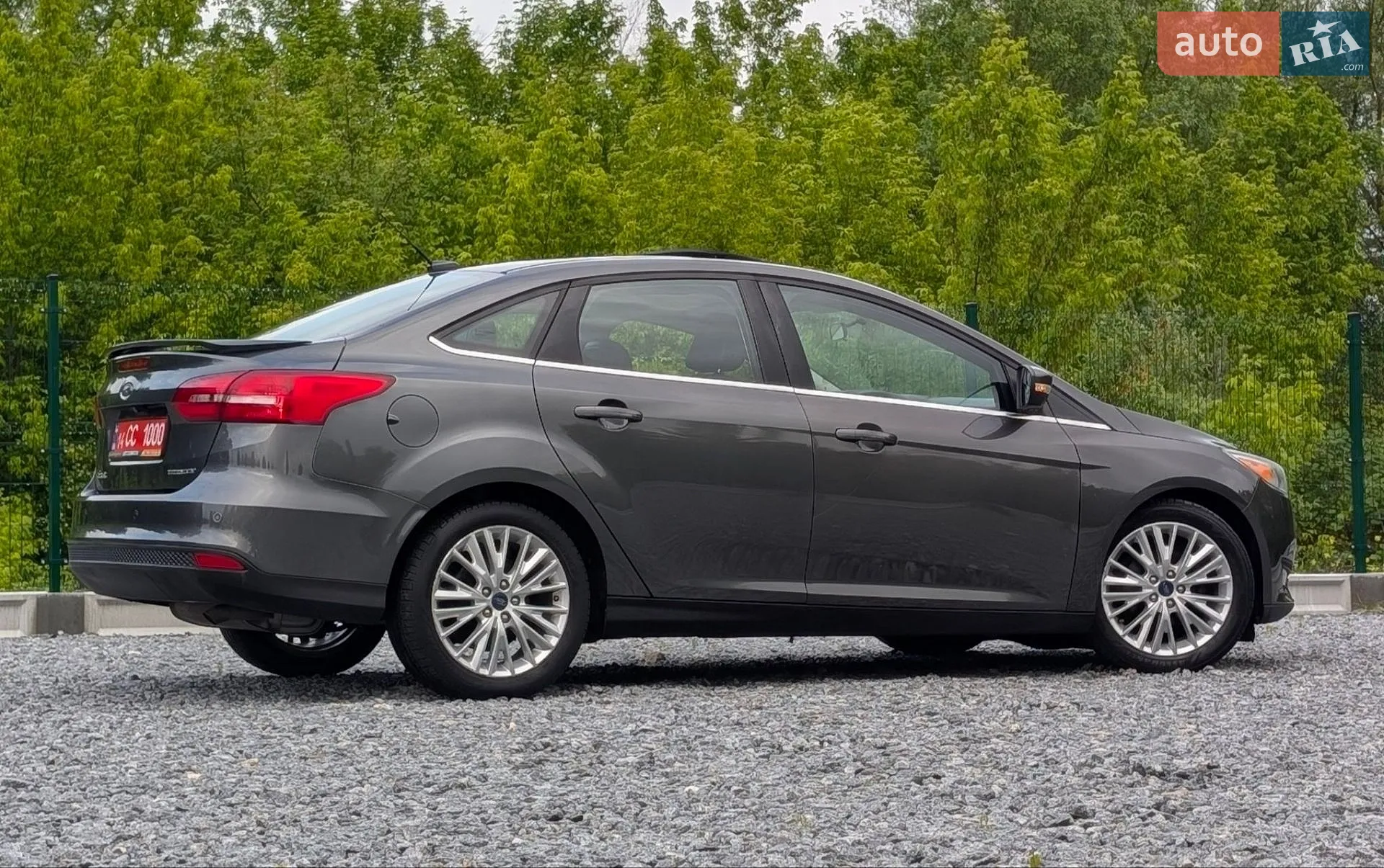 2017 Ford Focus - мініатюра 25