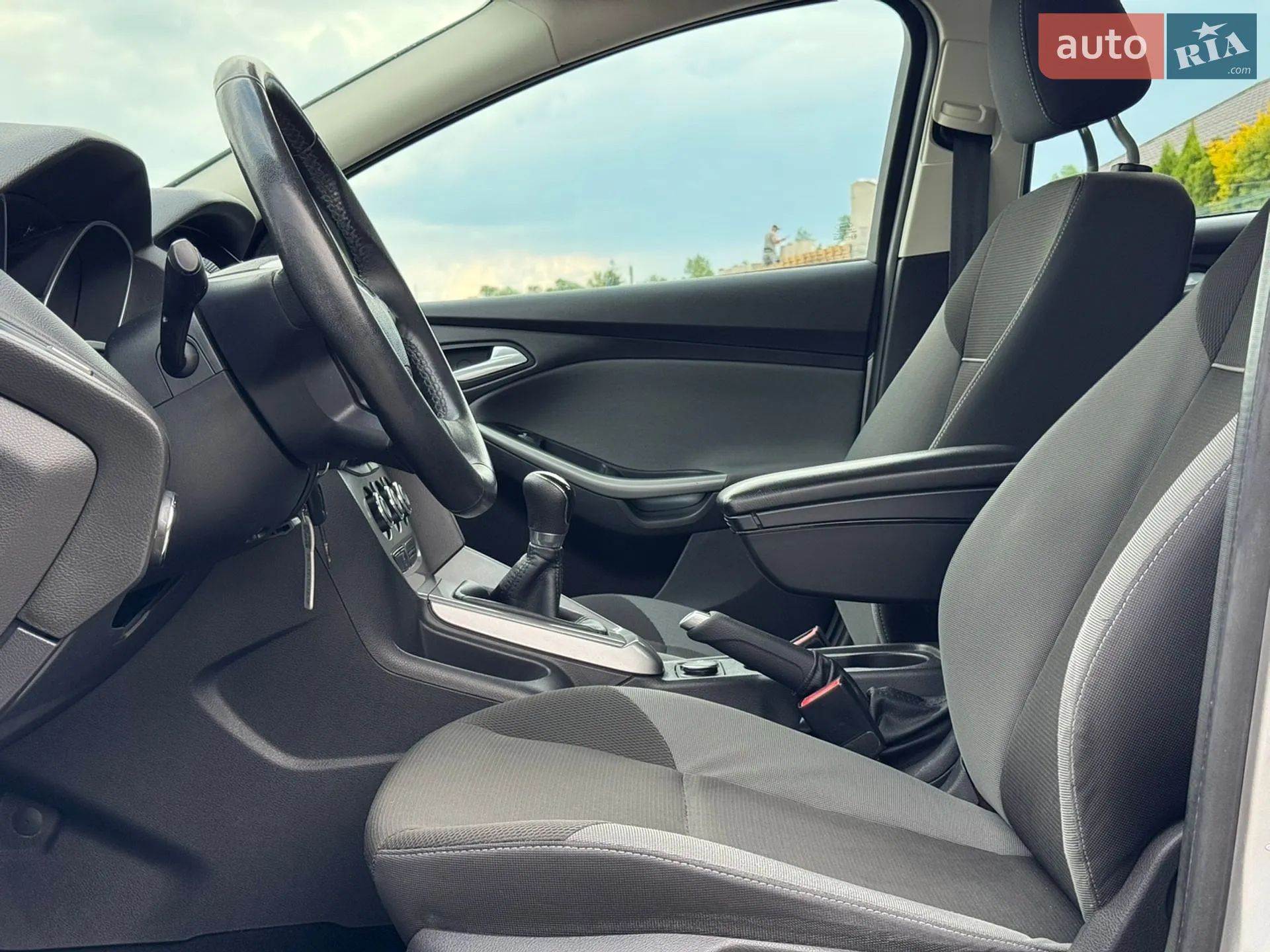 2011 Ford Focus - мініатюра 37