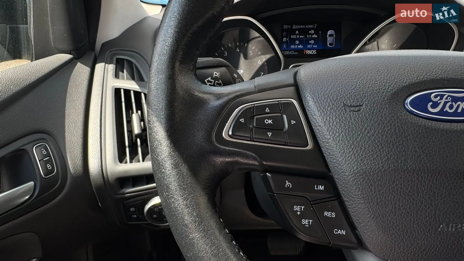 2016 Ford Focus - мініатюра 15