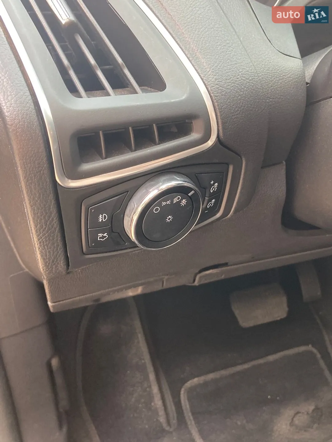 2013 Ford Focus - мініатюра 13