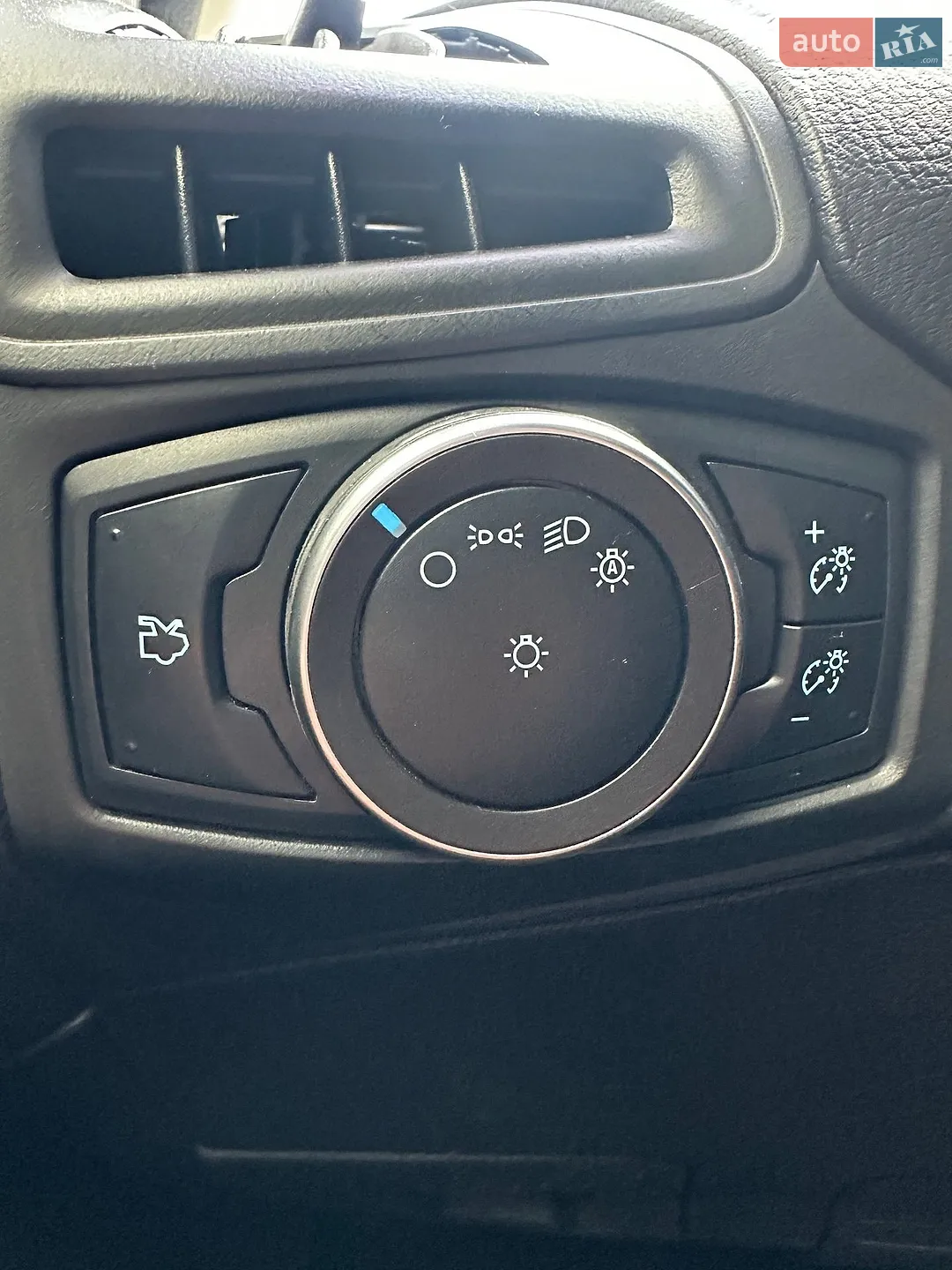2015 Ford Focus - мініатюра 31