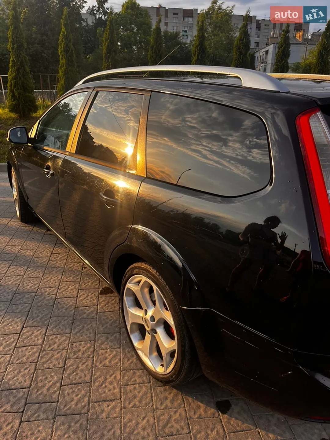 2010 Ford Focus - мініатюра 7
