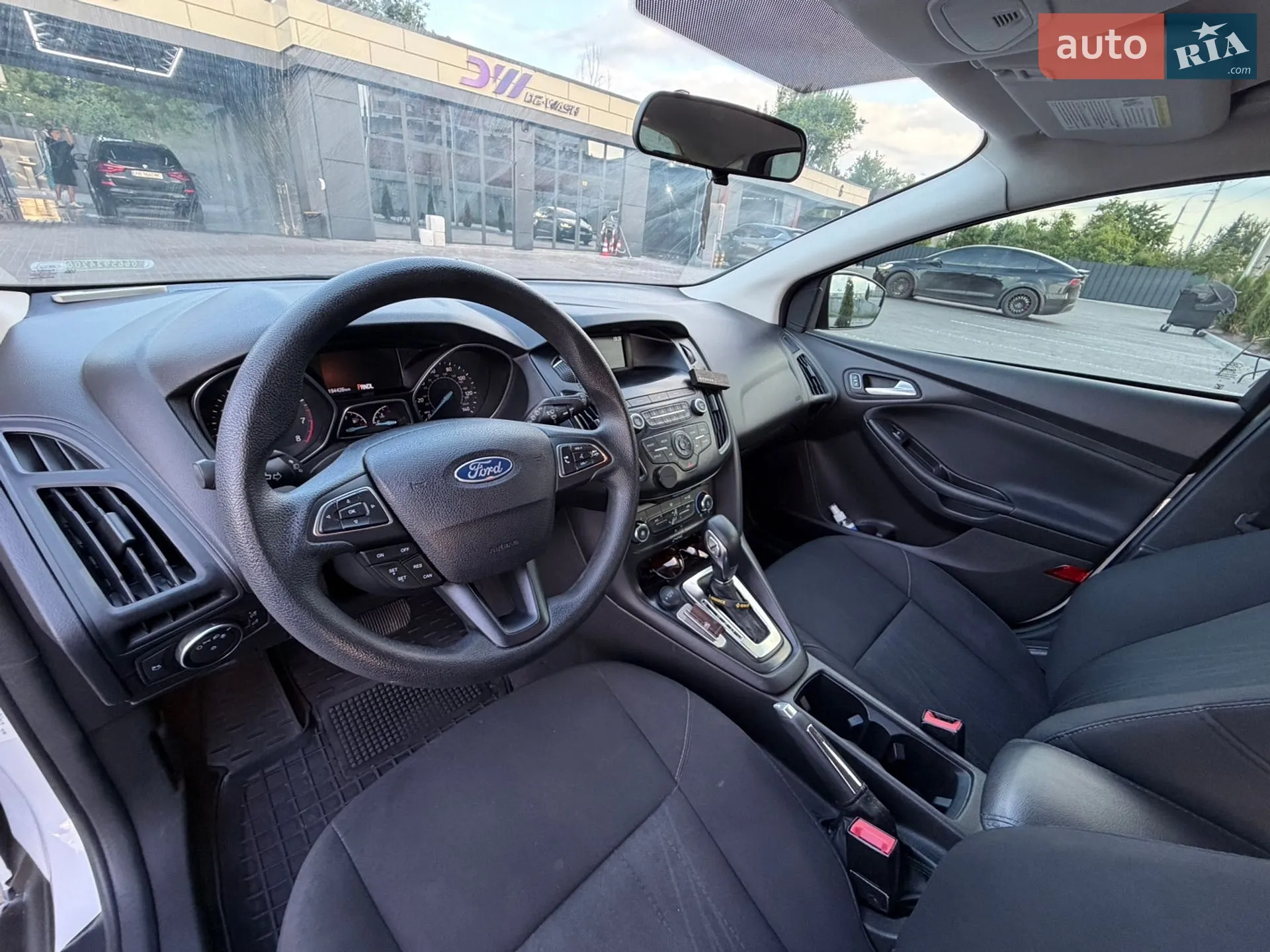 2017 Ford Focus - мініатюра 13