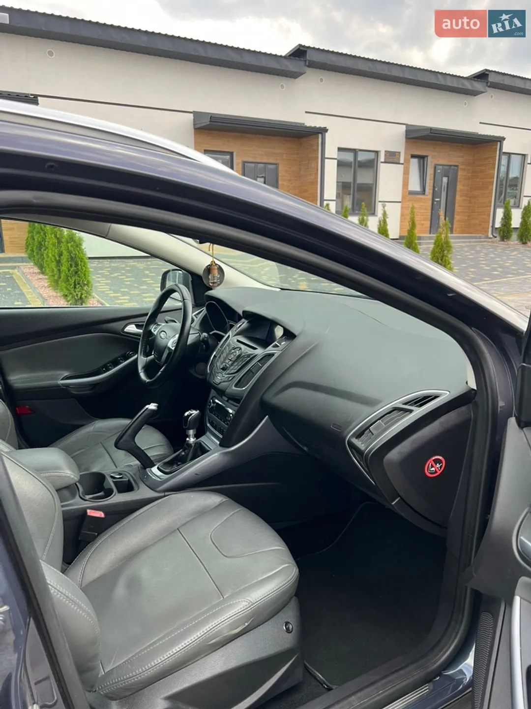 2012 Ford Focus - мініатюра 6