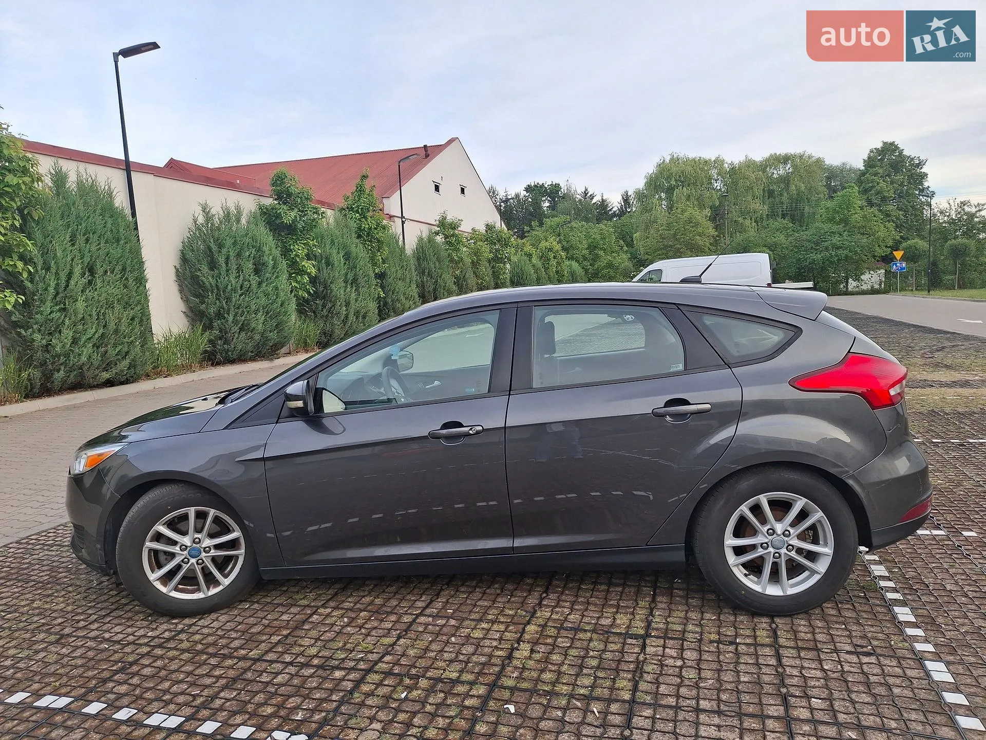 2017 Ford Focus - мініатюра 8