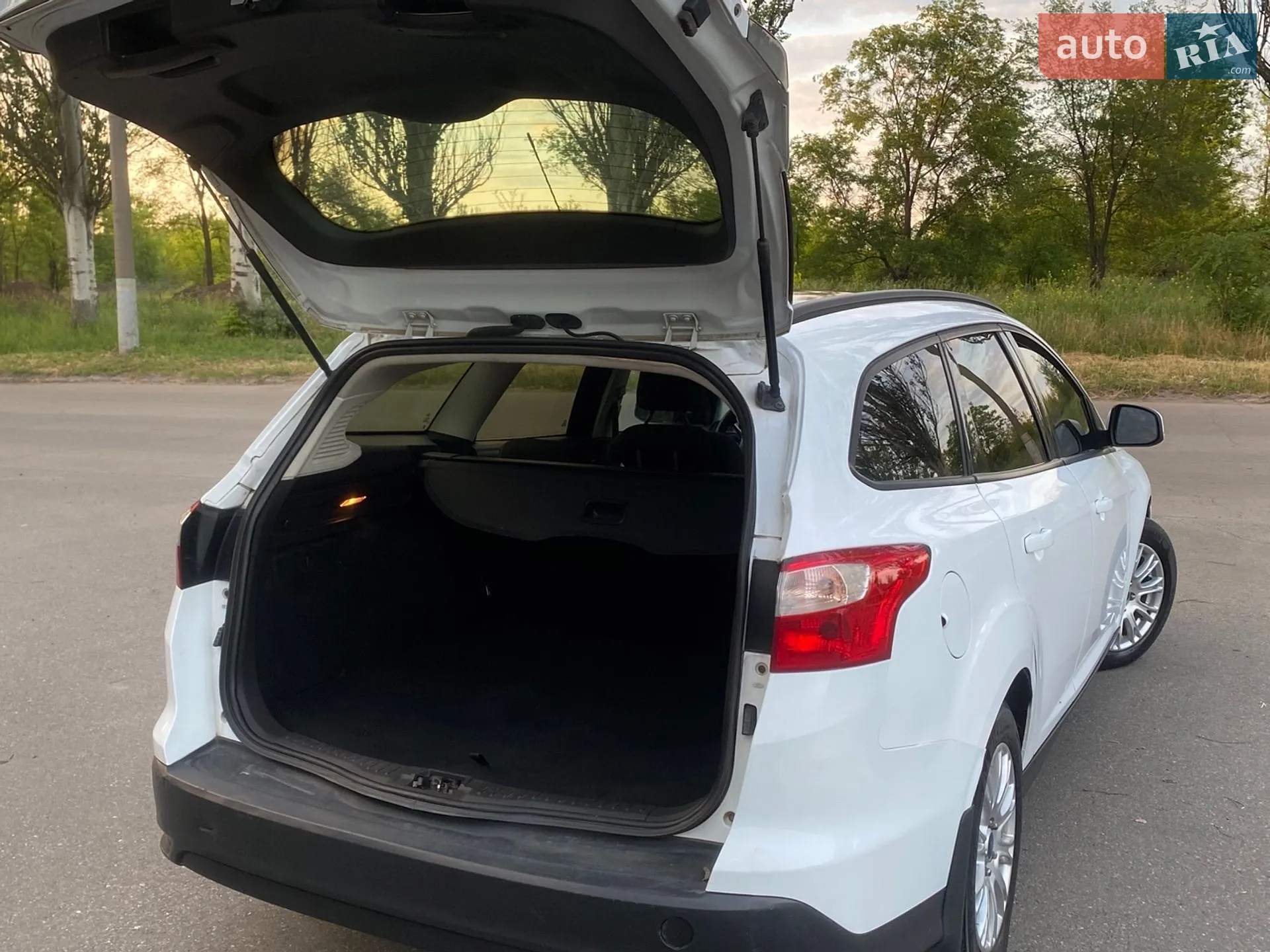 2013 Ford Focus - мініатюра 16