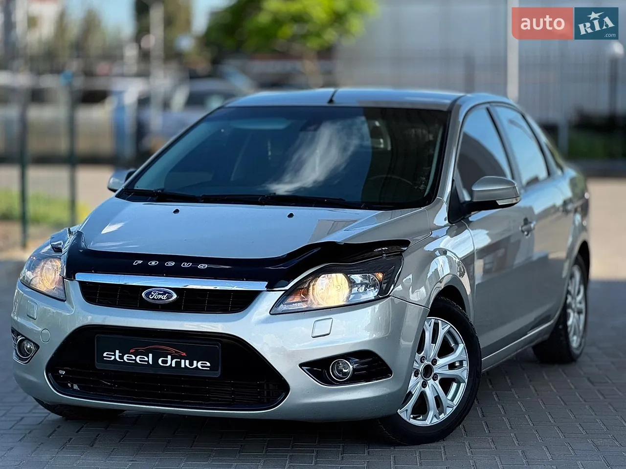 2010 Ford Focus - мініатюра 14