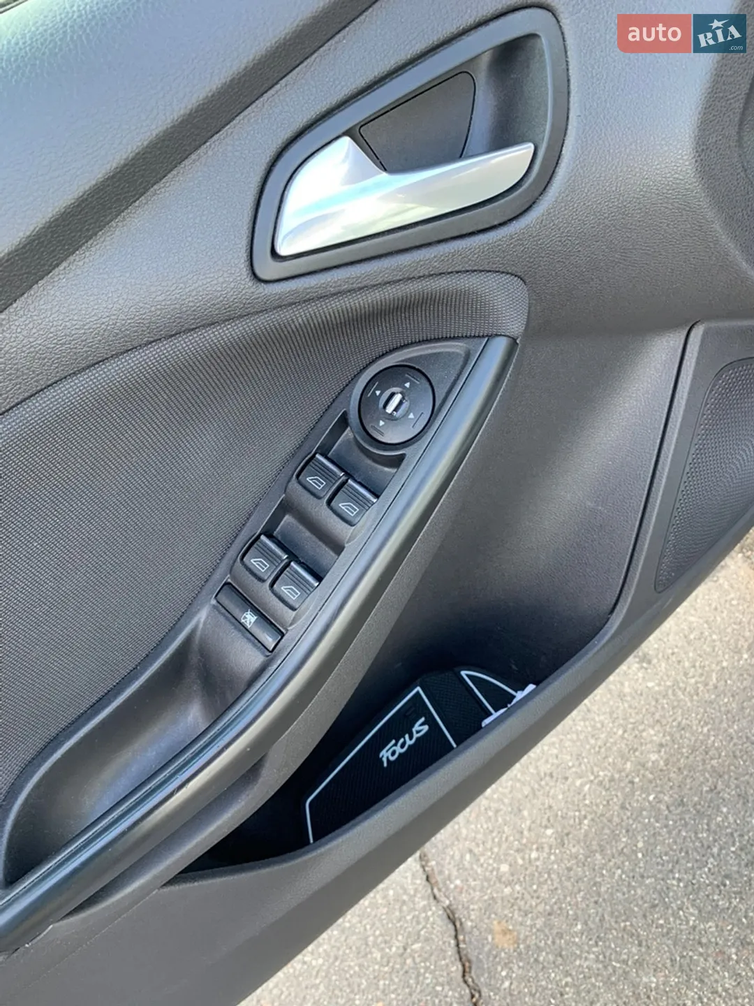 2013 Ford Focus - мініатюра 16