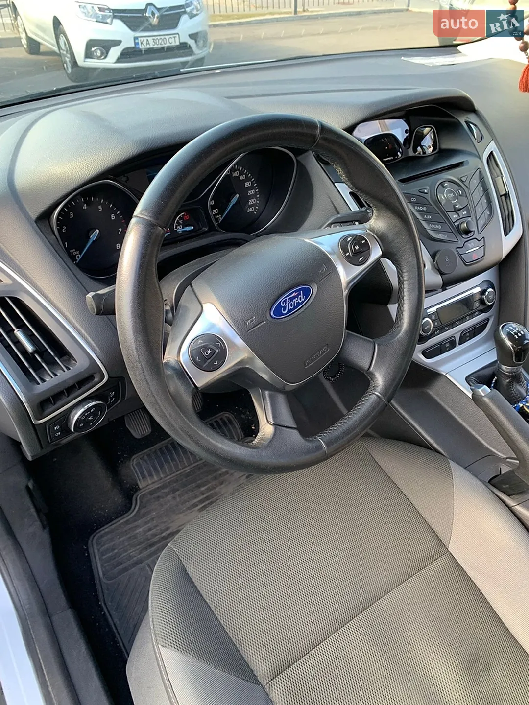 2013 Ford Focus - мініатюра 18