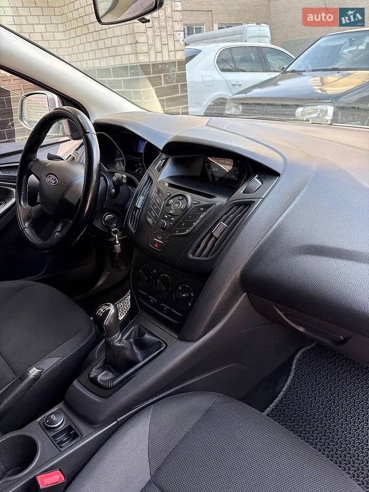 2013 Ford Focus - мініатюра 17