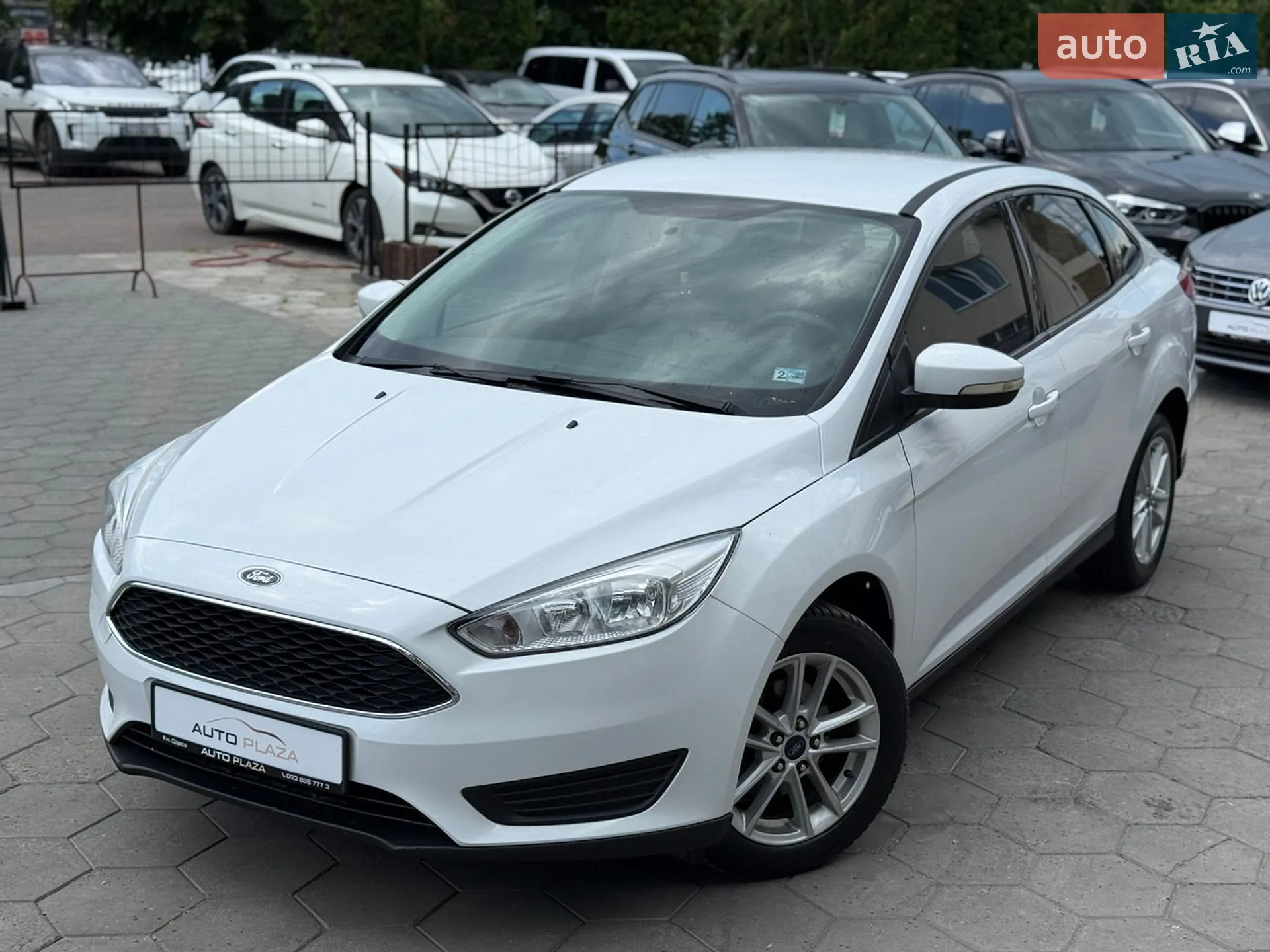 2016 Ford Focus - мініатюра 12