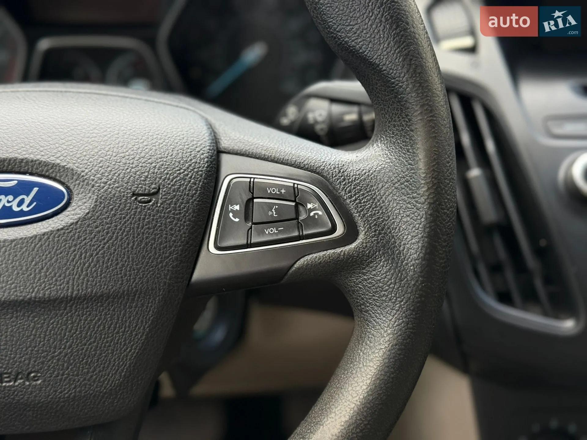 2016 Ford Focus - мініатюра 47