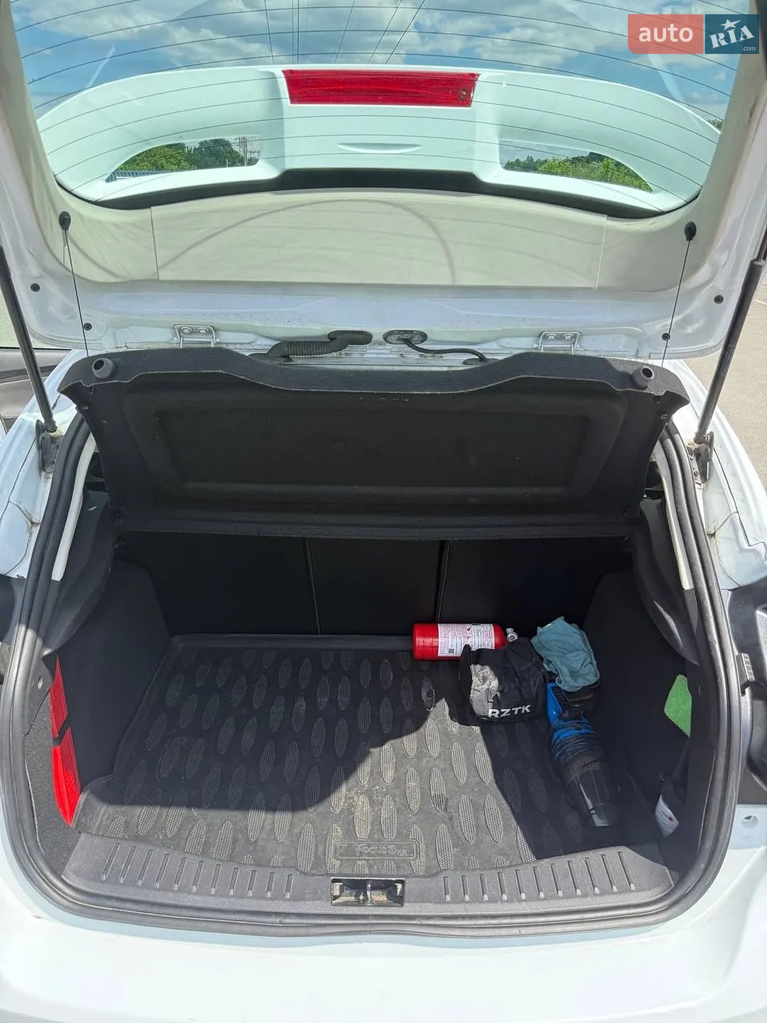 2013 Ford Focus - мініатюра 13