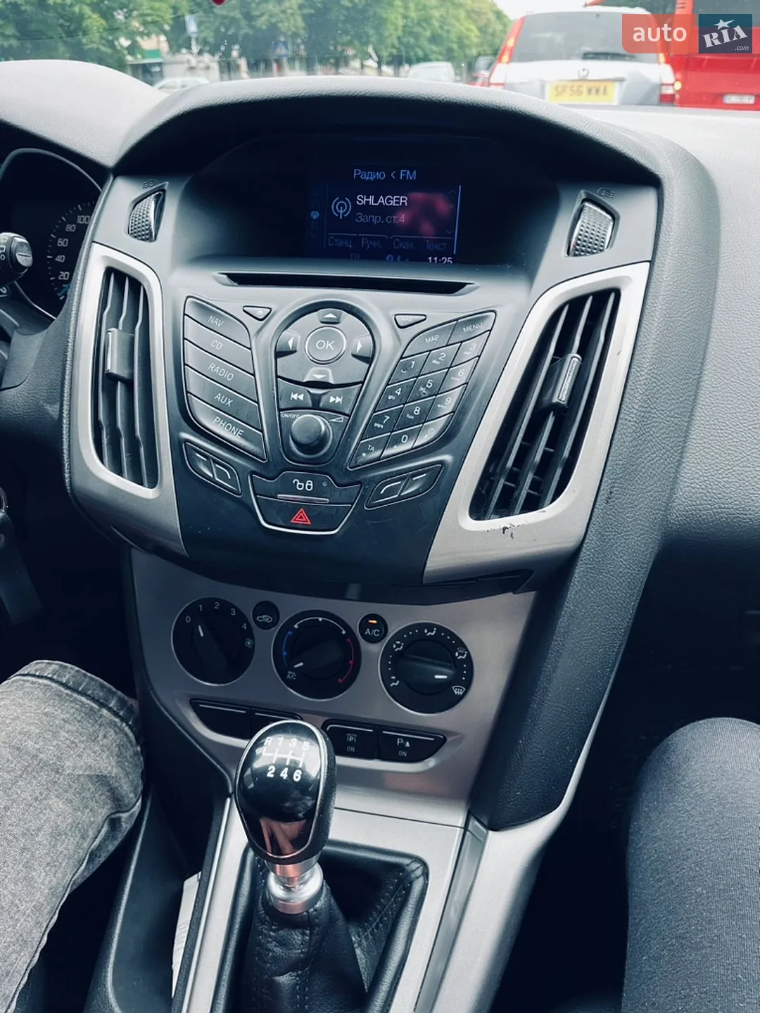 2012 Ford Focus - мініатюра 11