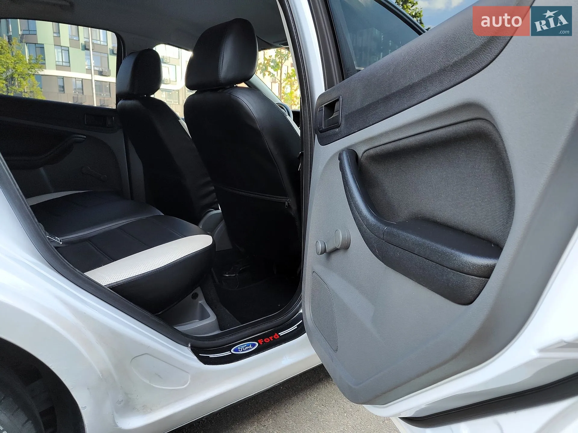 2011 Ford Focus - мініатюра 55