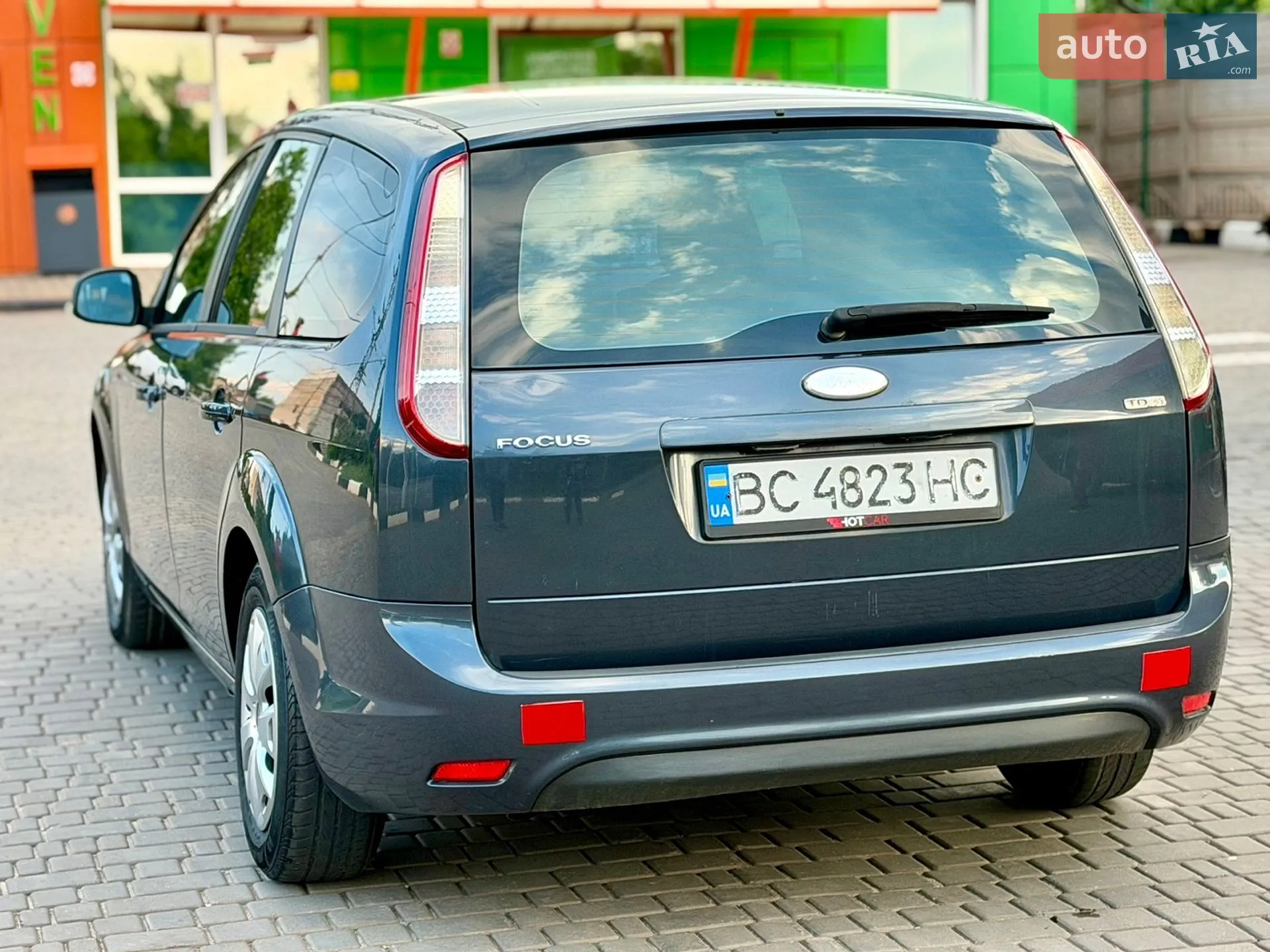 2010 Ford Focus - мініатюра 12