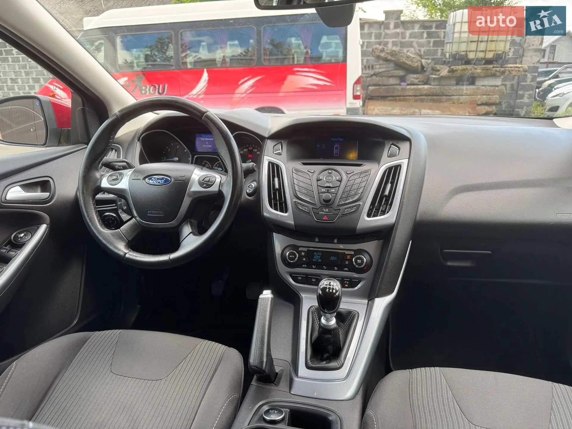 2012 Ford Focus - мініатюра 16