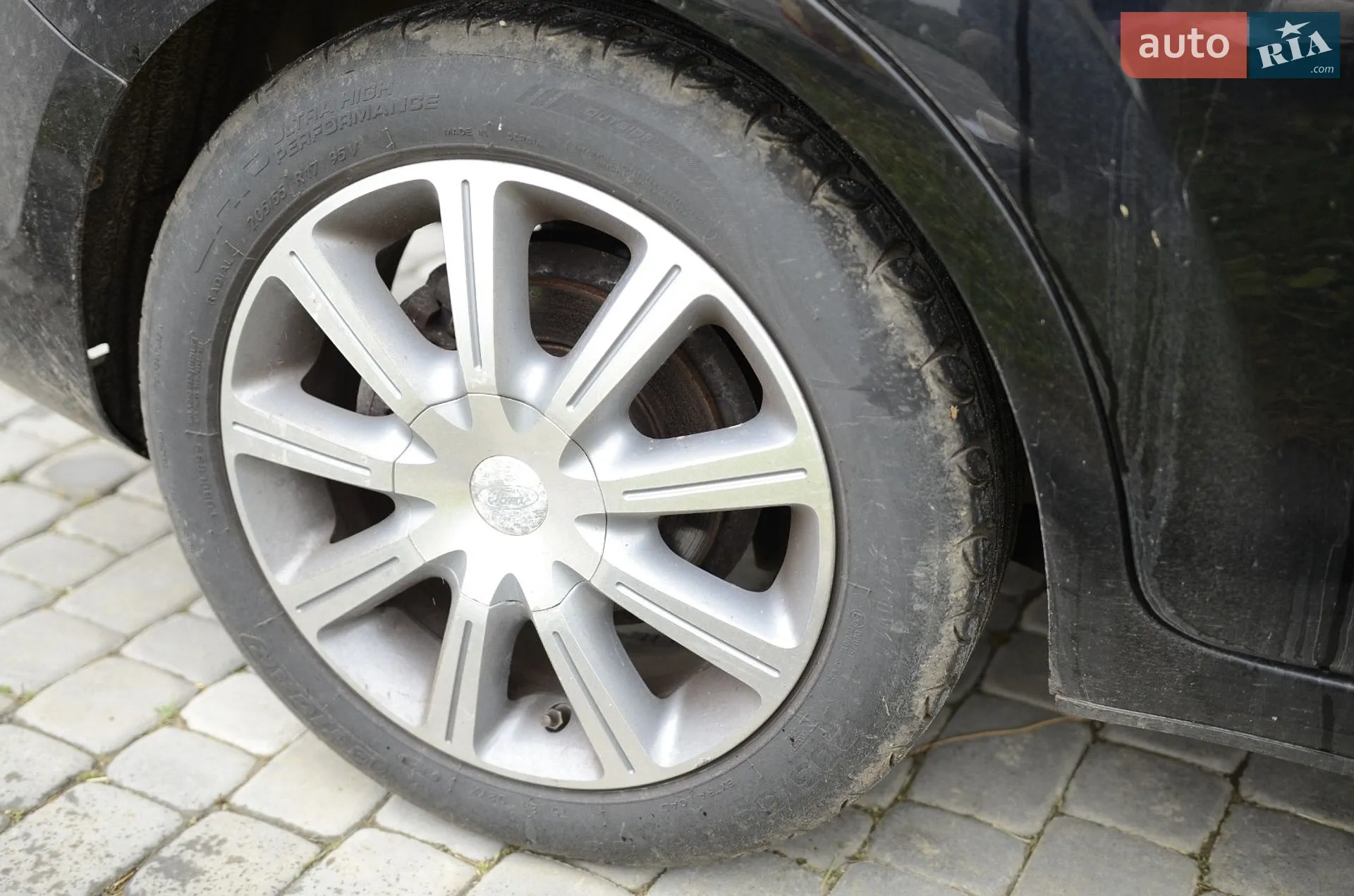 2010 Ford Focus - мініатюра 6