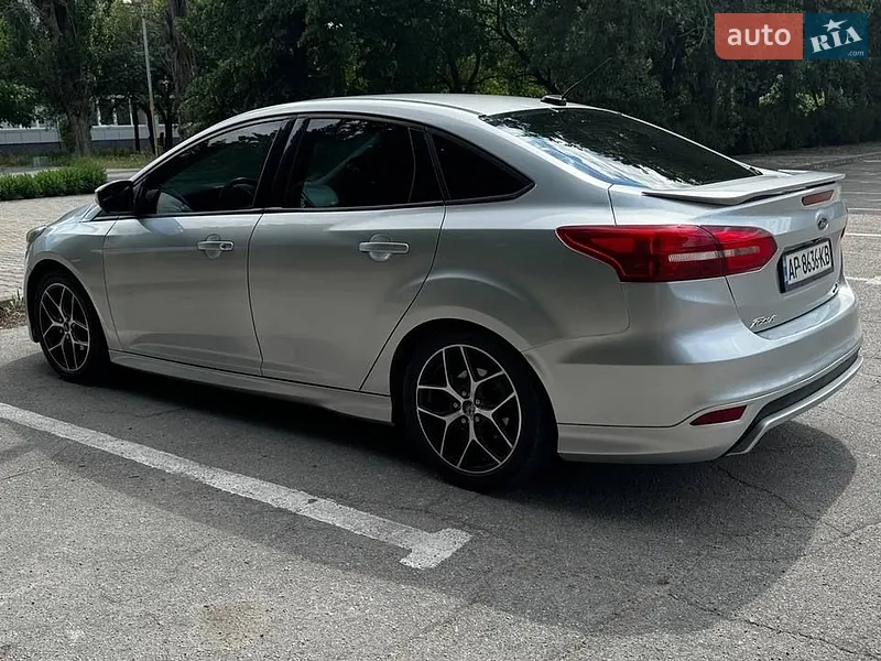 Ford Focus 2015
