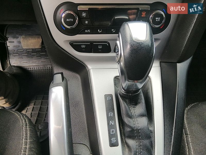 Седан Ford Focus 2012 в Сумах