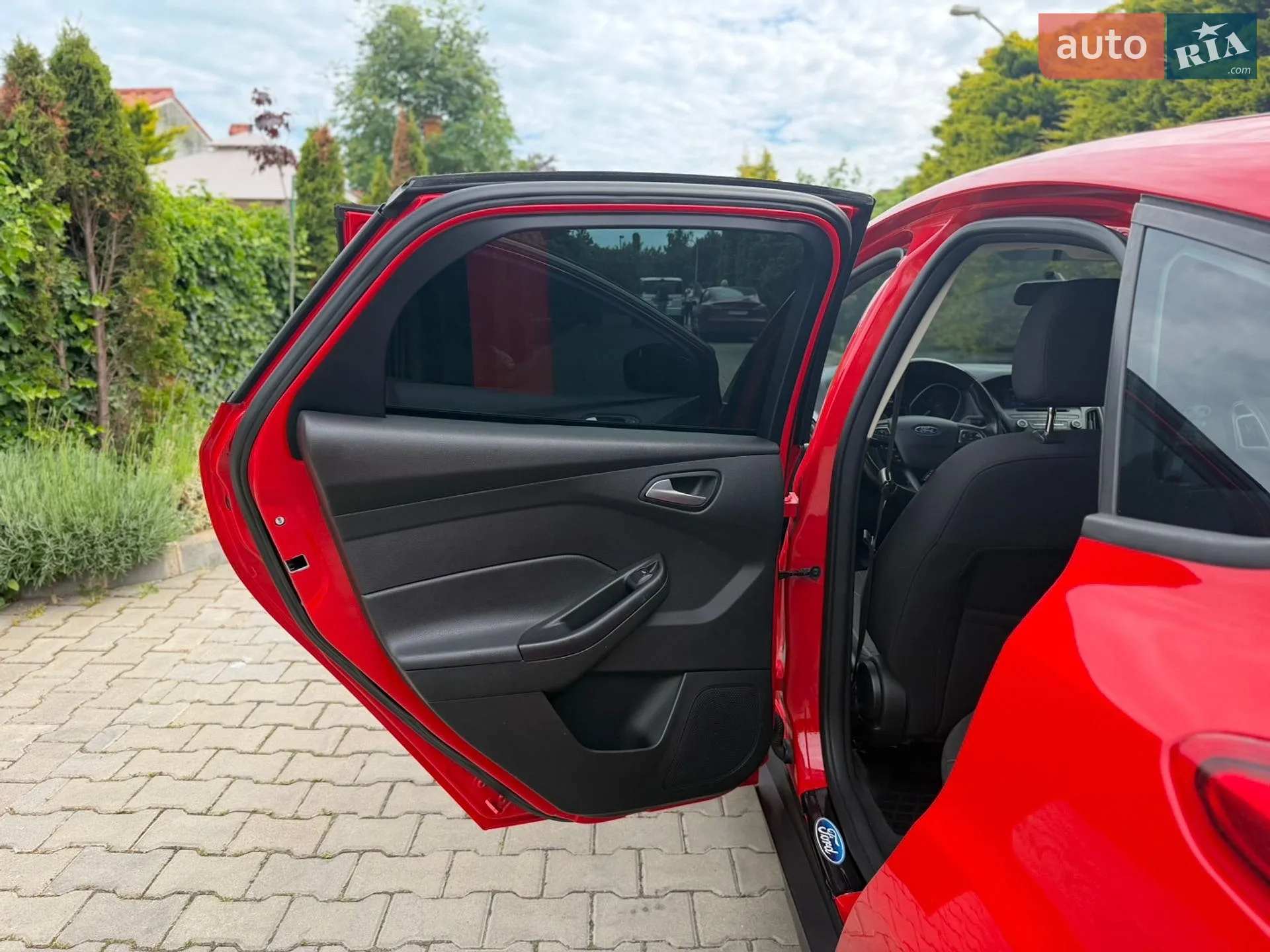 2015 Ford Focus - мініатюра 17