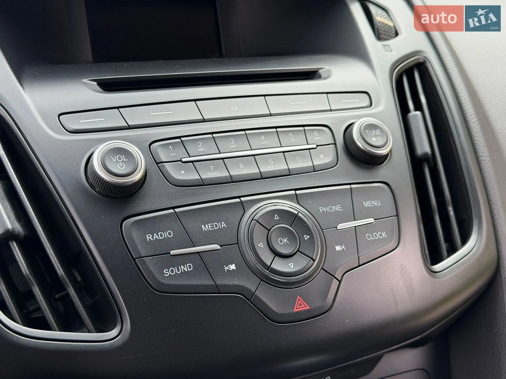 2015 Ford Focus - мініатюра 36