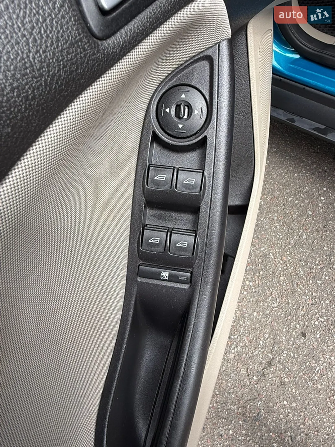 2015 Ford Focus - мініатюра 23