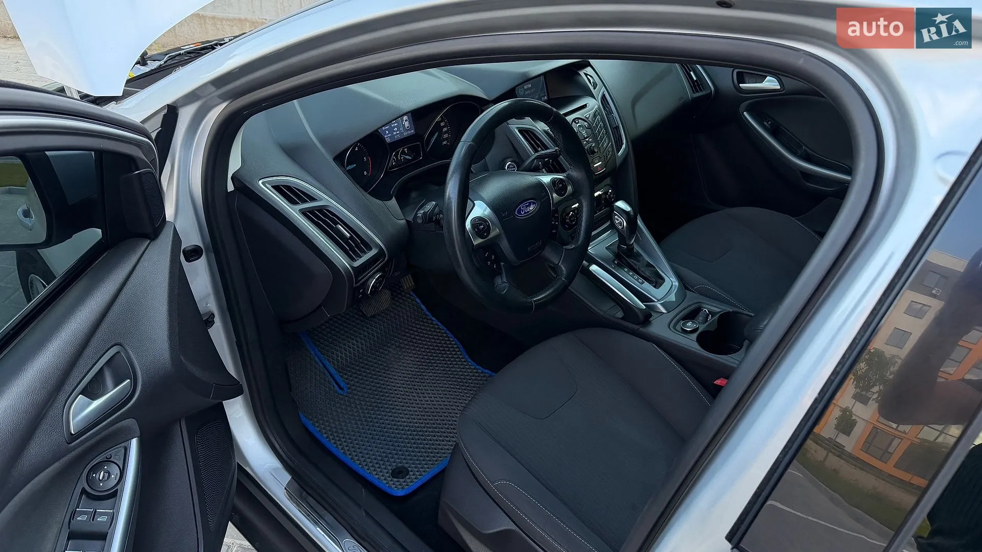 2011 Ford Focus - мініатюра 16