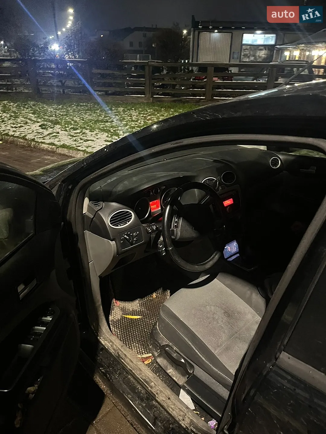 2010 Ford Focus - мініатюра 5