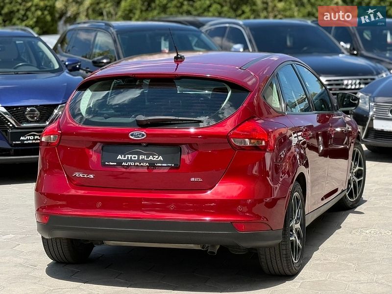 Хэтчбек Ford Focus 2017 в Одессе