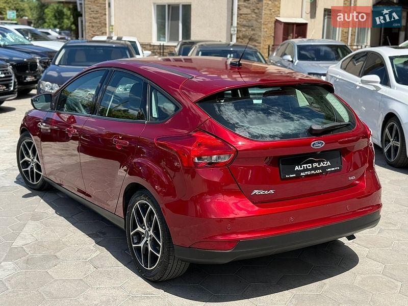 Хэтчбек Ford Focus 2017 в Одессе