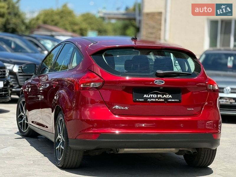 Хэтчбек Ford Focus 2017 в Одессе