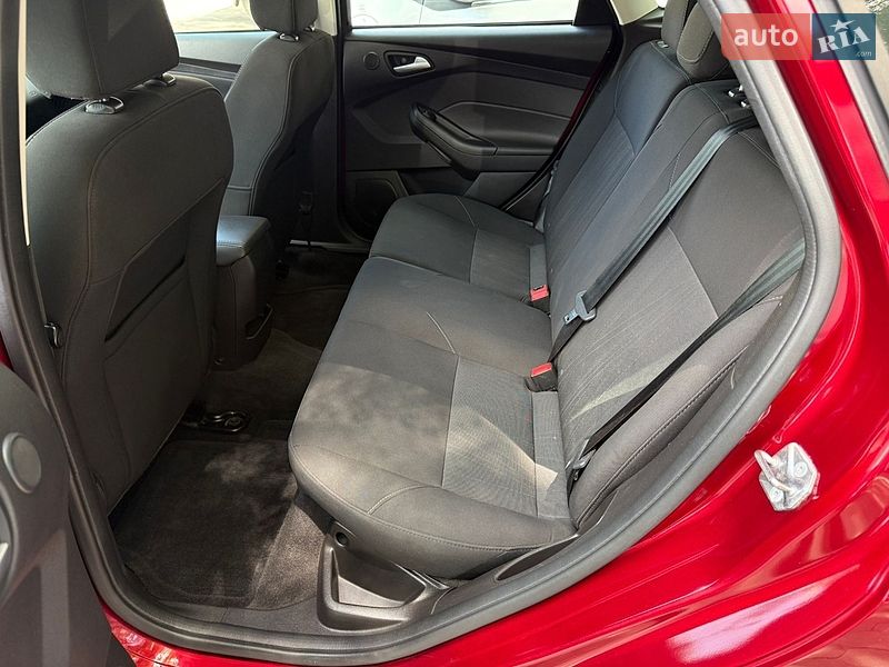 Хэтчбек Ford Focus 2017 в Одессе
